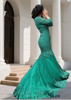 Mermaid Prom Evening Dresses – V Neck Gowns with Sweep Train