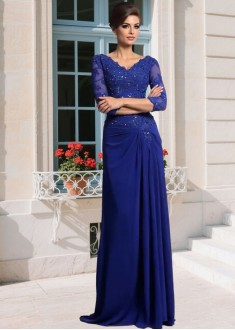 Elegant Chiffon Mother of the Bride Dress – V-Neck A-Line Gown with 3/4 Sleeves, Applique & Sweep Train