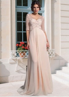 Elegant Chiffon V-Neck Mother of the Bride Dress with Beading – A-Line Sweep Train