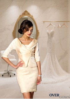 Delicate Strapless Satin Mother of the Bride Dress – Short Sleeveless Formal Gown Delicate Strapless Satin Mother of the Bride Dress – Short Sleeveless Formal Gown