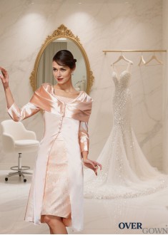 Elegant Elastic Woven Satin Knee-Length Formal Dress with Square Neckline Elegant Elastic Woven Satin Knee-Length Formal Dress with Square Neckline