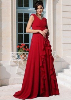 Elegant Chiffon V-Neck Mother of the Bride Dress with Handmade Flower Sleeveless A-Line Gown Elegant Chiffon V-Neck Mother of the Bride Dress with Handmade Flower Sleeveless A-Line Gown