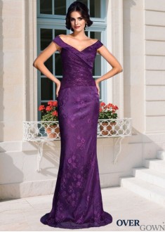 Off-Shoulder Sleeveless Lace Sheath Mother Dress with Train