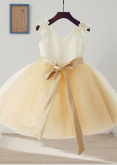 Tulle Straps Floor-Length Flower Girl Dresses with Ribbon