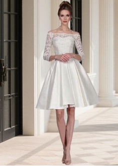 Elegant Off Shoulder Lace Satin Short Beach Wedding Dress with Illusion Sleeves