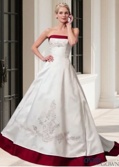 Elegant Plus Size Strapless Satin Wedding Dress Long