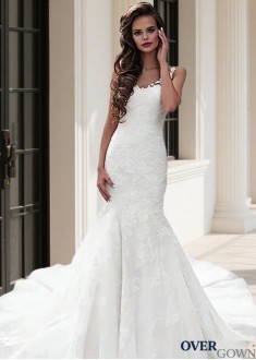 Sleeveless Chapel Train Beach Trumpet Bridal Gown