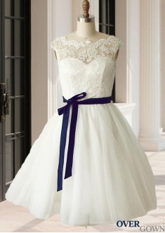 A-Line Lace Tulle Mini Wedding Dress with Cap Sleeves