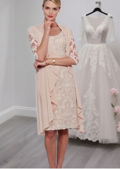 Scoop Neck Lace Chiffon Knee-Length Mother of the Bride Dress with Jacket