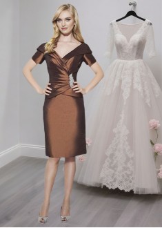 Chocolate Taffeta V-Neck Knee-Length Mother of the Bride Dresses Sheath