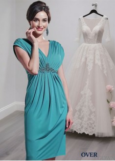 Chiffon V-Neck Knee-Length Mother of the Bride Dress with Cap Sleeves Chiffon V-Neck Knee-Length Mother of the Bride Dress with Cap Sleeves