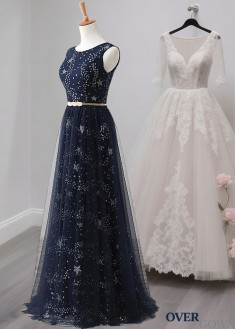 Elegant Sequin Tulle Scoop Neck A-Line Mother of the Bride Dress Full Length