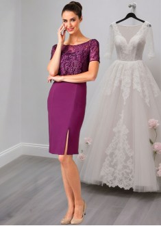 Purple Chiffon Knee-Length Mother of the Bride Dress with Short Sleeves