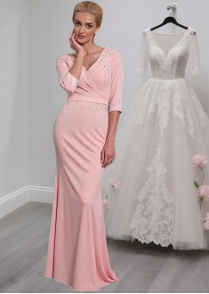 Full Length Chiffon V-Neck Mother of the Bride Dress for Formal Occasions Full Length Chiffon V-Neck Mother of the Bride Dress for Formal Occasions