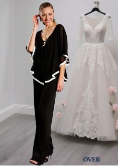 Elegant Black Chiffon V-Neck Full-Length Mother of the Bride Pantsuits