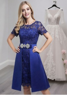 Lace Scoop Neck Sheath Mother of the Bride Dress with Sash and Beading