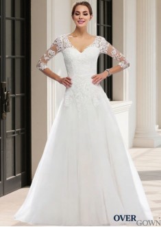 A-Line Tulle Wedding Dress | V Neck & Sweep Train